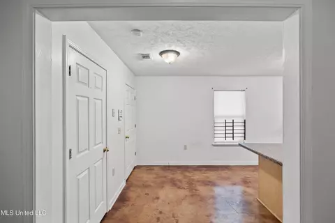Other - 34 Garden Cir, Jackson, MS 39209 photo 3 of 4