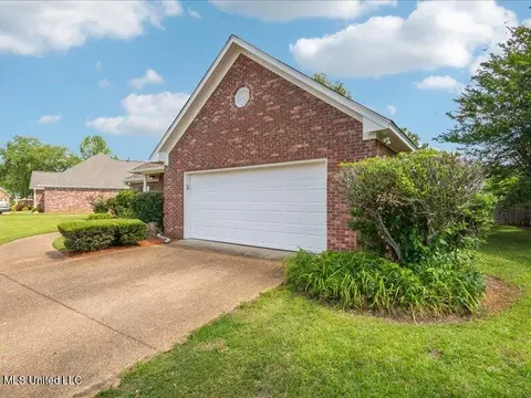117 Warrior Ln, Clinton, MS 39056 photo 3