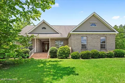 16409 W Lake Dr, Vancleave, MS 39565