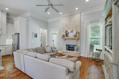 630 Macbeth St, Brandon, MS 39047 photo 5