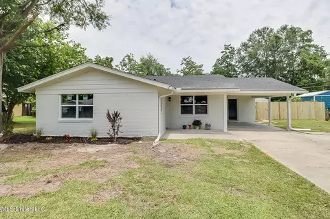 106 Terri Rd, Gulfport, MS 39503