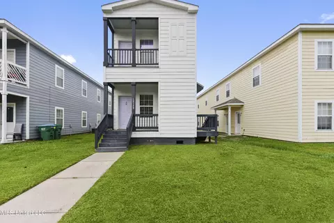 12149 Prudie Cir #A & B, Gulfport, MS 39503
