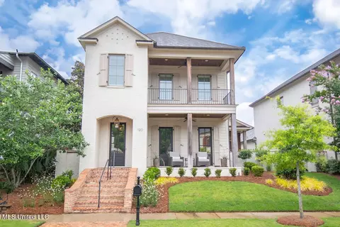 120 Harper St, Ridgeland, MS 39157