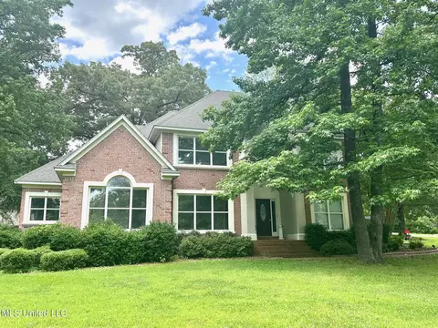 2400 Appleton Dr, Southaven, MS 38672