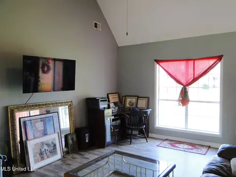 1313 Big Ben N, Hernando, MS 38632 photo 6