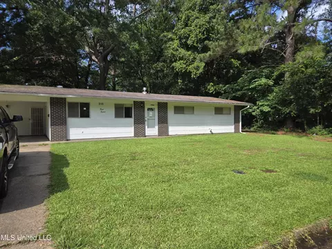 315 Sun Dr, Jackson, MS 39211