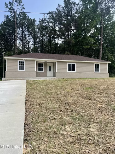 621 French Rd, Byhalia, MS 38611