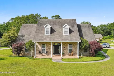 15218 Autumn Ct, Gulfport, MS 39503