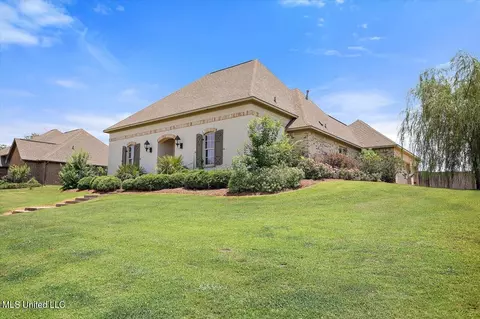 156 Hampton Hills Blvd, Canton, MS 39046