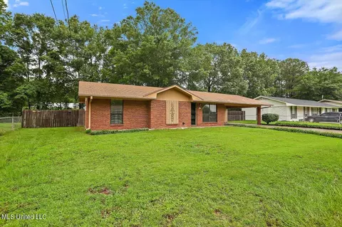 28 Lance Dr, Brandon, MS 39042 photo 2