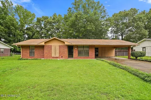 28 Lance Dr, Brandon, MS 39042