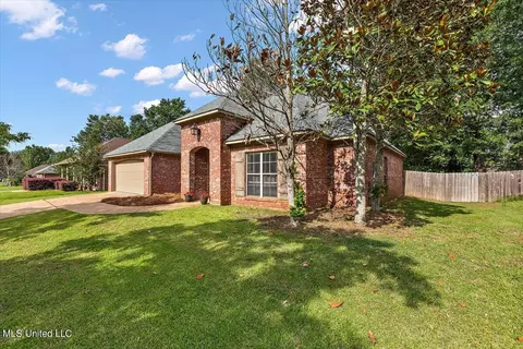 429 Pinebrook Cir, Brandon, MS 39047 photo 3