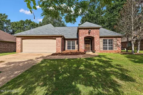 429 Pinebrook Cir, Brandon, MS 39047