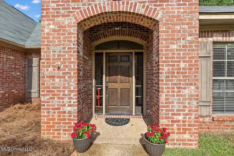 429 Pinebrook Cir, Brandon, MS 39047 photo 5