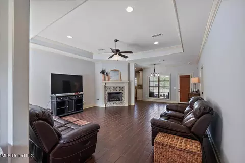 429 Pinebrook Cir, Brandon, MS 39047 photo 8
