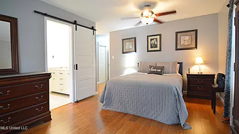 Bedroom - 343 Dixie Hill Rd, Hernando, MS 38632 photo 2 of 4