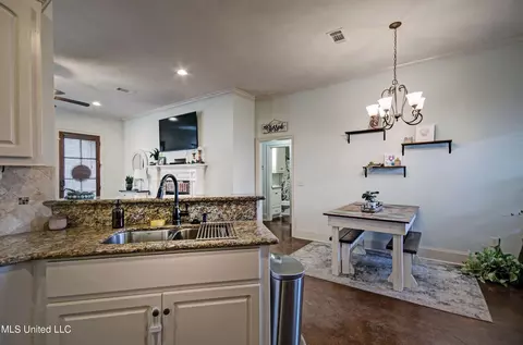 241 Stonebridge Blvd, Brandon, MS 39042 photo 11