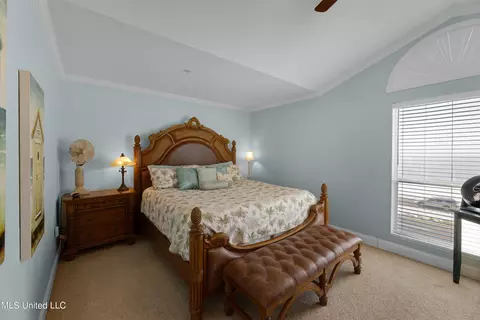 Bedroom - 800 W Beach Blvd, Long Beach, MS 39560 photo 1 of 3