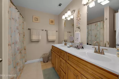 Bath - 800 W Beach Blvd, Long Beach, MS 39560 photo 1 of 3