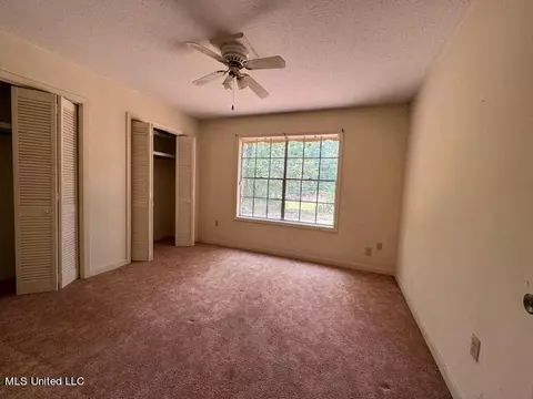 909 Gore Rd, Jackson, MS 39212 photo 5