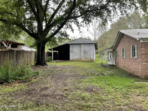 Exterior - 239 Burnham Rd, Brandon, MS 39042 photo 3 of 5