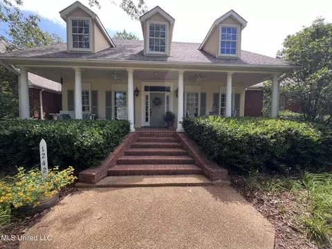 1242 Tara Ln, Terry, MS 39170 photo 2