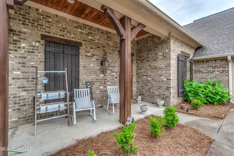 Exterior - 110 Grayhawk Dr, Madison, MS 39110 photo 13 of 16