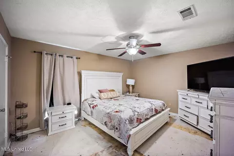 Bedroom - 20 Crosswoods, Brandon, MS 39042 photo 1 of 2