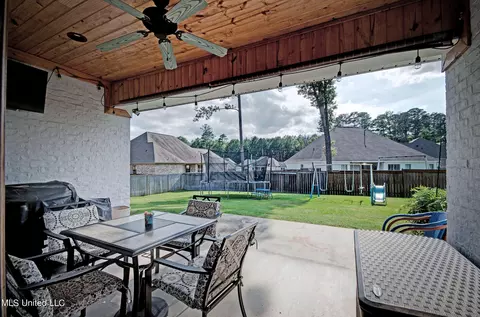 119 Rosemont Dr, Brandon, MS 39042 photo 4