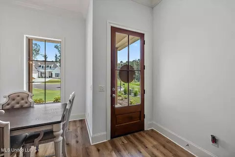 Entry Way - 228 Crestwood Pl, Madison, MS 39110 photo 1 of 4