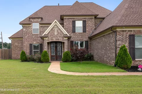 2989 Fossil Hill Dr E, Hernando, MS 38632 photo 3