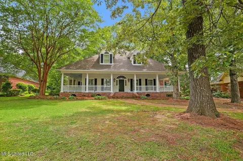 30 Avery Cir, Jackson, MS 39211