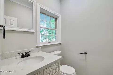 30 Avery Cir, Jackson, MS 39211 photo 28