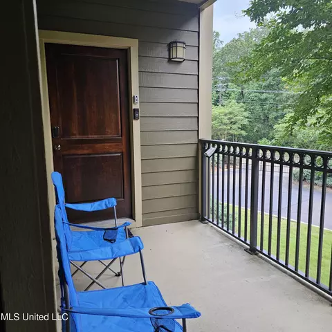 2100 Old Taylor Rd #221, Oxford, MS 38655