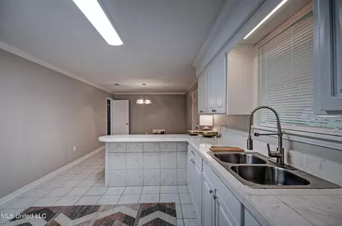 Kitchen - 3731 Brinkley Dr, Jackson, MS 39213 photo 4 of 4