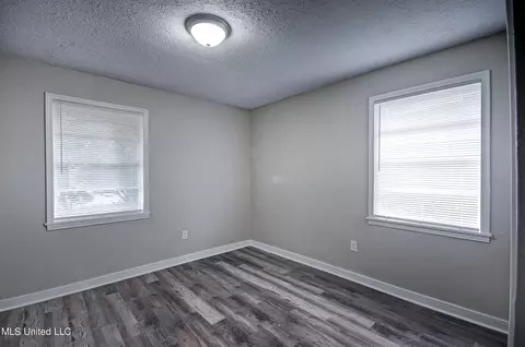 Bedroom - 3731 Brinkley Dr, Jackson, MS 39213 photo 3 of 6