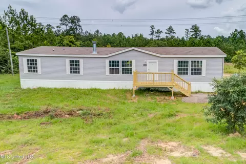 21255 Bell Creek Rd, Perkinston, MS 39573