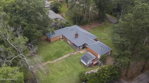 Exterior - 602 Forest Point Dr, Brandon, MS 39047 photo 20 of 21