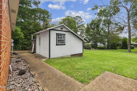 Exterior - 602 Forest Point Dr, Brandon, MS 39047 photo 9 of 21