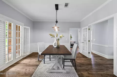 Dining - 602 Forest Point Dr, Brandon, MS 39047 photo 1 of 6