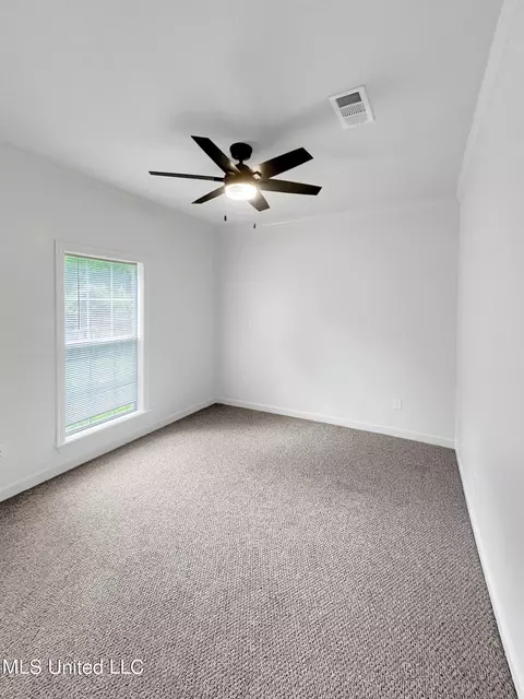 Bedroom - 112 Darrowsby Pl, Madison, MS 39110 photo 3 of 4