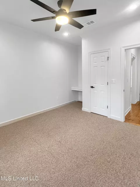 Bedroom - 112 Darrowsby Pl, Madison, MS 39110 photo 2 of 4