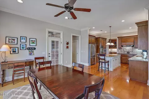 Dining - 636 Cedar Hill Rd, Flora, MS 39071 photo 2 of 2