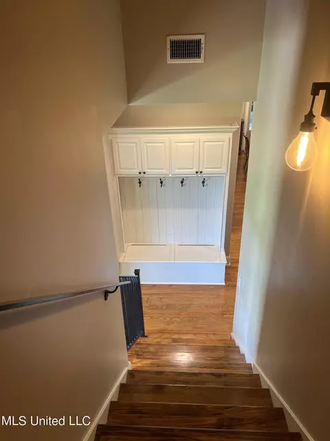 Entry Way - 186 Slade Rd, Morton, MS 39117 photo 5 of 5