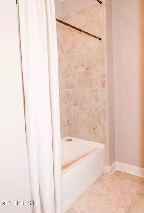 Bath - 186 Slade Rd, Morton, MS 39117 photo 10 of 13