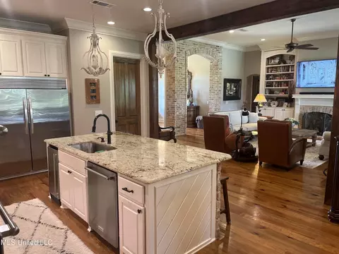 Kitchen - 186 Slade Rd, Morton, MS 39117 photo 2 of 8