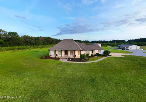 186 Slade Rd, Morton, MS 39117