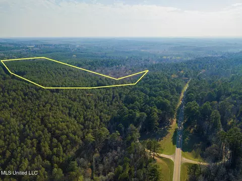 00 Natchez Trace Parkwaysmith Rd, French Camp, MS 39745