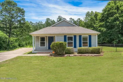 19286 E Clairmonte St, Saucier, MS 39574