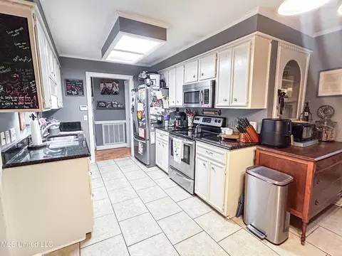 210 Pecan Blvd, Brandon, MS 39042 photo 12
